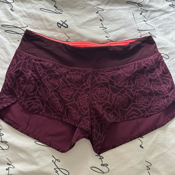 Lululemon Speed Short *4-way Stretch 2.5" Bordeaux Drama 6 - Picture 4 of 6